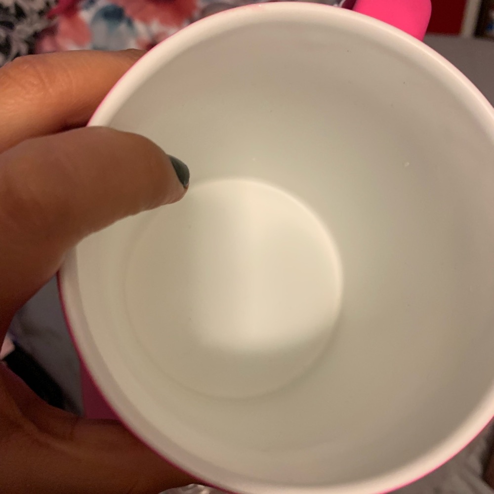Victoria Secret Pink Cup - Picture 3 of 4